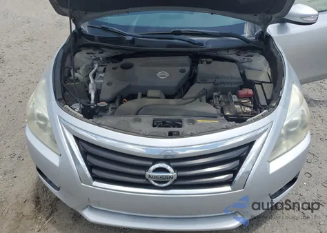 2013 Nissan Altima 2.5 из США, поврежденный, VIN 1N4AL3AP5DC278637